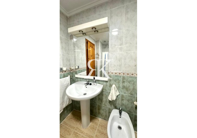 Wiederverkauf - Wohnung - Torrevieja - Acequion