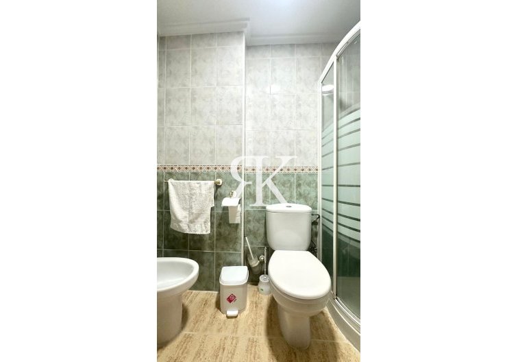 Wiederverkauf - Wohnung - Torrevieja - Acequion