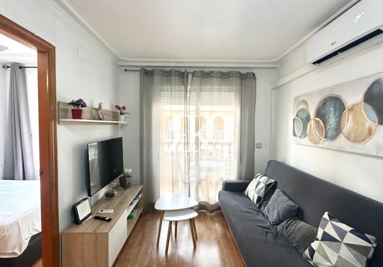 Wiederverkauf - Wohnung - Torrevieja - Acequion