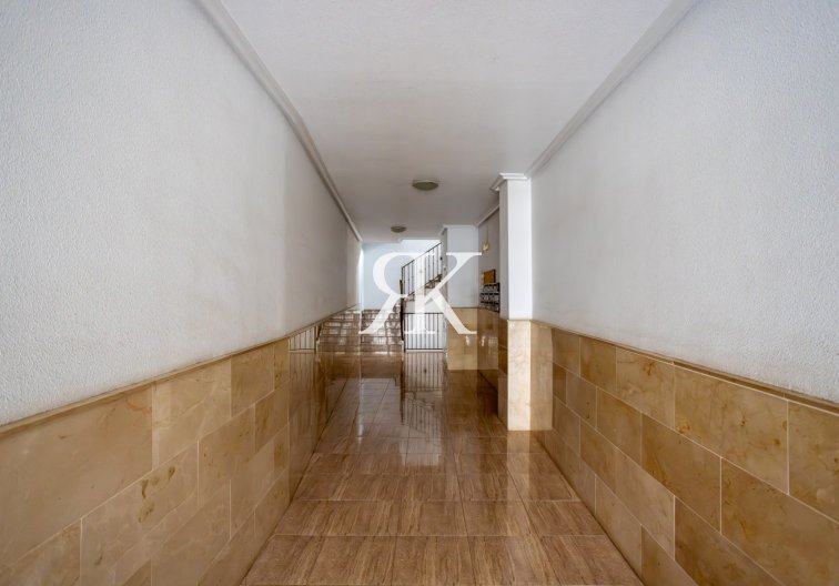 Segunda mano - Apartamento  - Los Montesinos - Costa Blanca