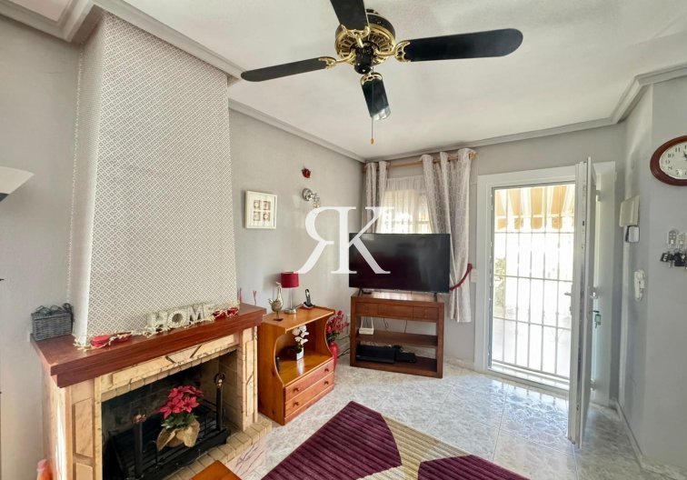 Revente - villa - Torrevieja - Costa Blanca