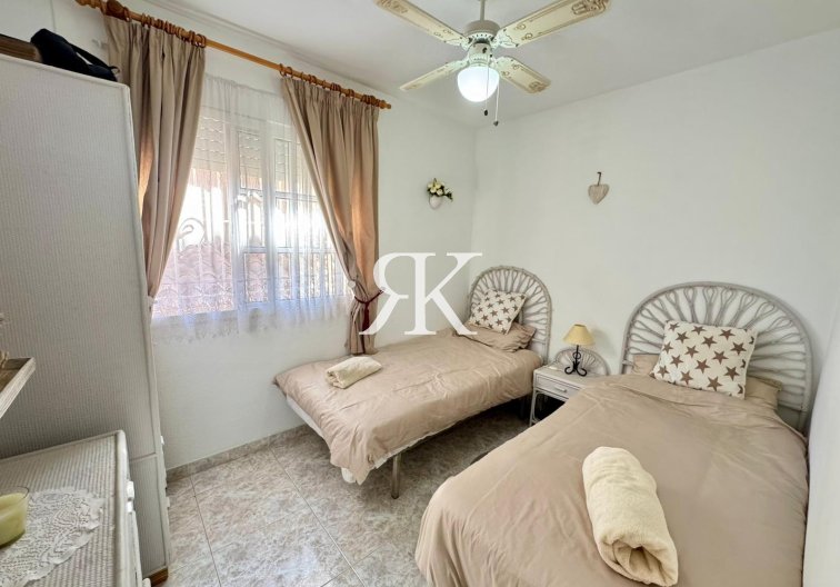 Revente - villa - Torrevieja - Costa Blanca