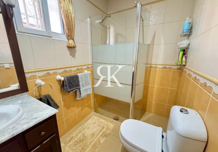 Revente - villa - Torrevieja - Costa Blanca