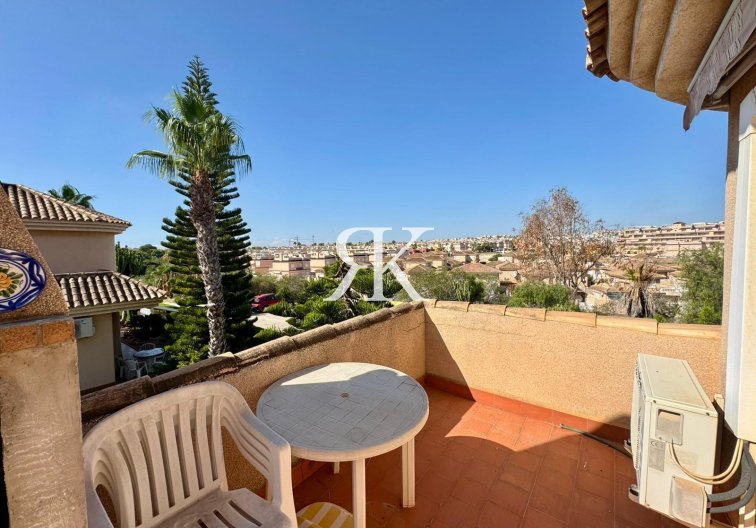 Revente - villa - Torrevieja - Costa Blanca