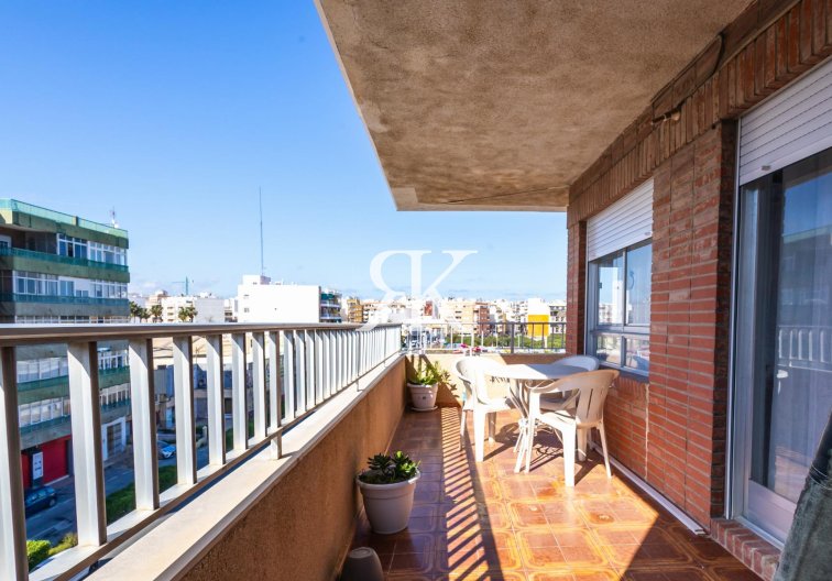 Resale - Apartment - Torrevieja - Costa Blanca