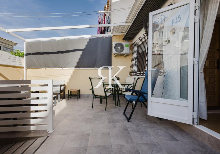 Resale - Bungalow - Torrevieja - Costa Blanca