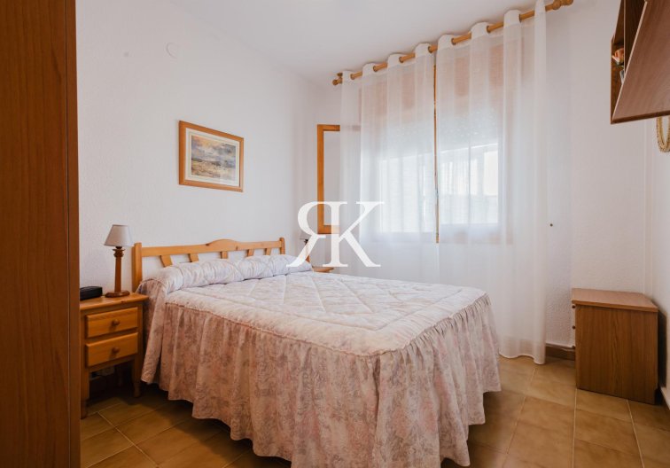 Resale - Bungalow - Torrevieja - Costa Blanca