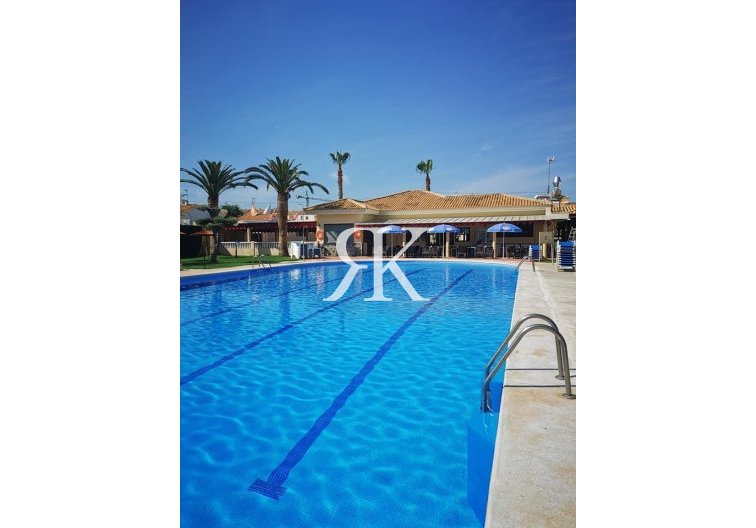 Resale - Bungalow - Torrevieja - Costa Blanca