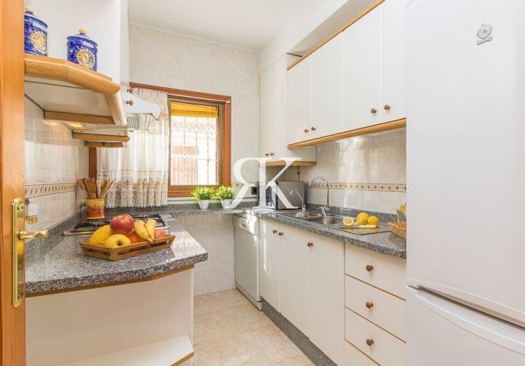 Herverkoop - town house - Orihuela Costa - Costa Blanca