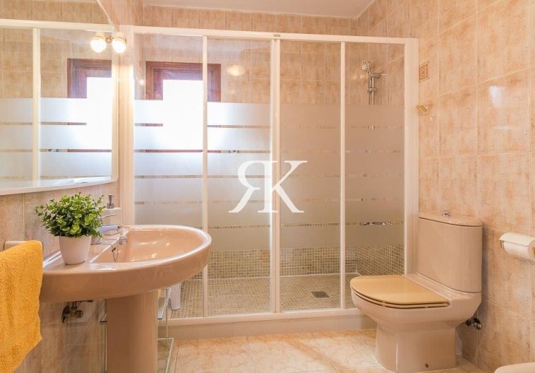 Herverkoop - town house - Orihuela Costa - Costa Blanca