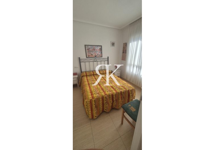 Resale - Apartment - Torrevieja - La Mata Pueblo
