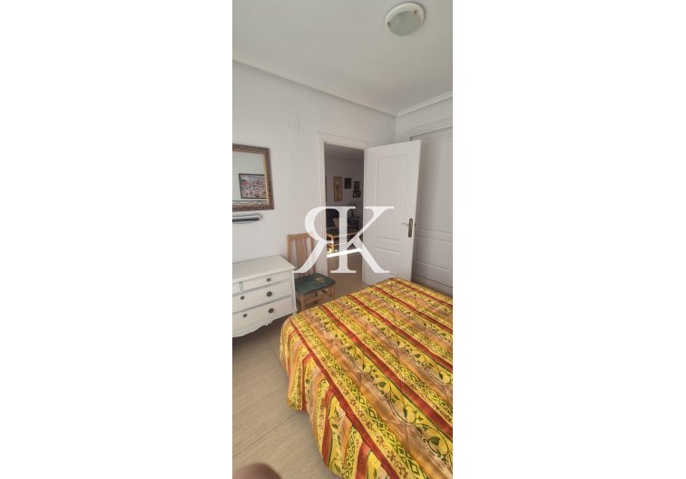 Resale - Apartment - Torrevieja - La Mata Pueblo