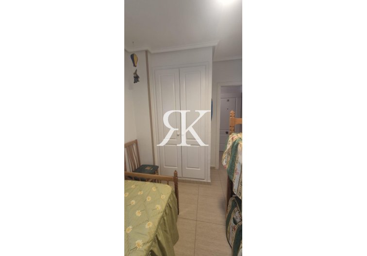 Resale - Apartment - Torrevieja - La Mata Pueblo