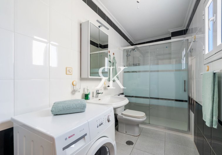 Resale - Apartment - Torrevieja - Playa del Cura