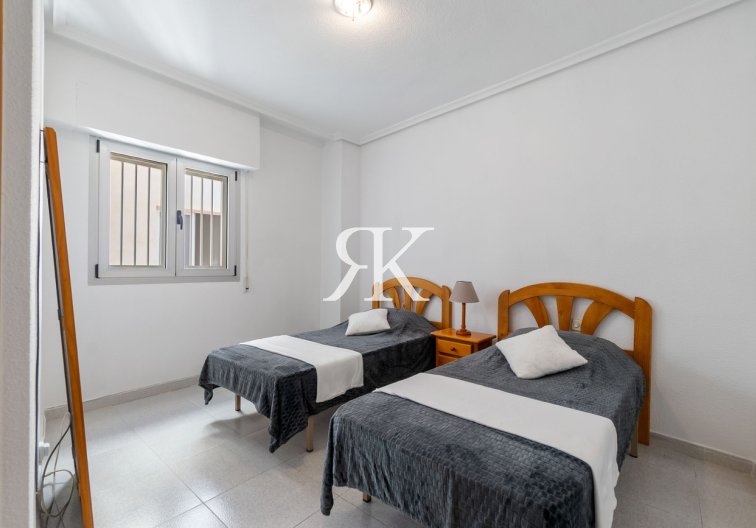 Resale - Apartment - Torrevieja - Playa del Cura