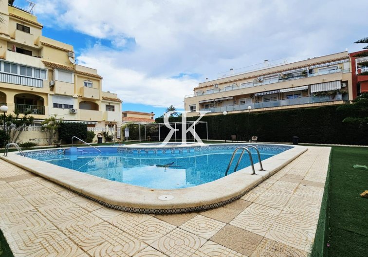 Wiederverkauf - Wohnung - Torrevieja - Nueva Torrevieja