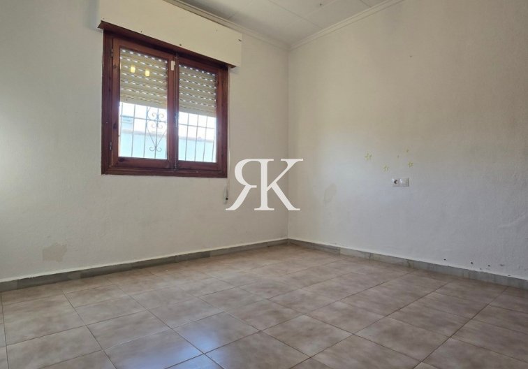 Revente - villa - Torrevieja - Costa Blanca