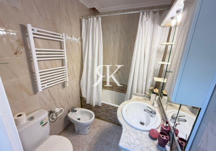 Segunda mano - town house - Torrevieja - Calas Blanca