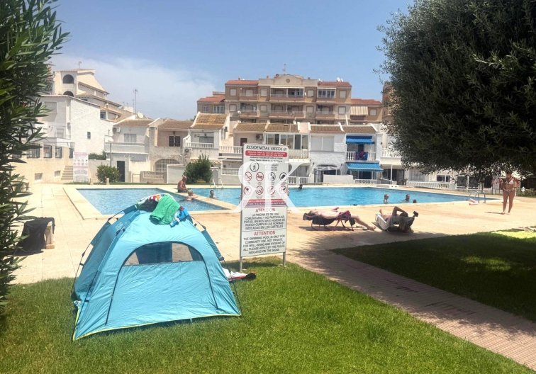 Segunda mano - town house - Torrevieja - Calas Blanca