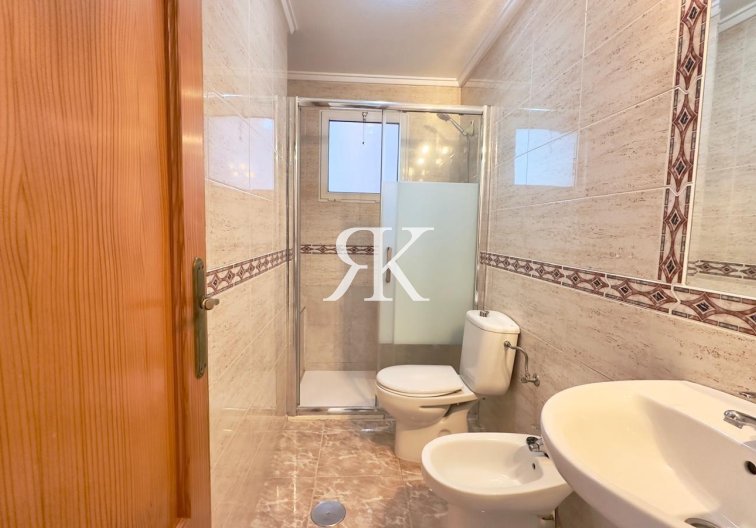 Wiederverkauf - Wohnung - Torrevieja - Playa del Cura