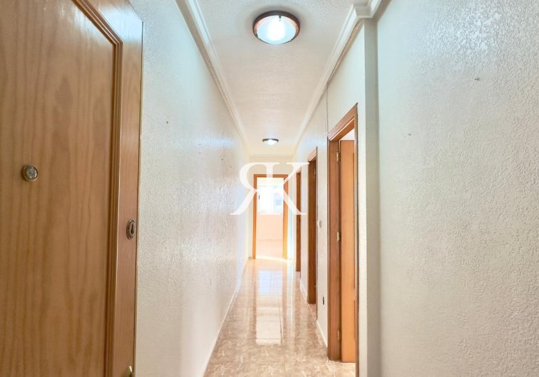 Wiederverkauf - Wohnung - Torrevieja - Playa del Cura