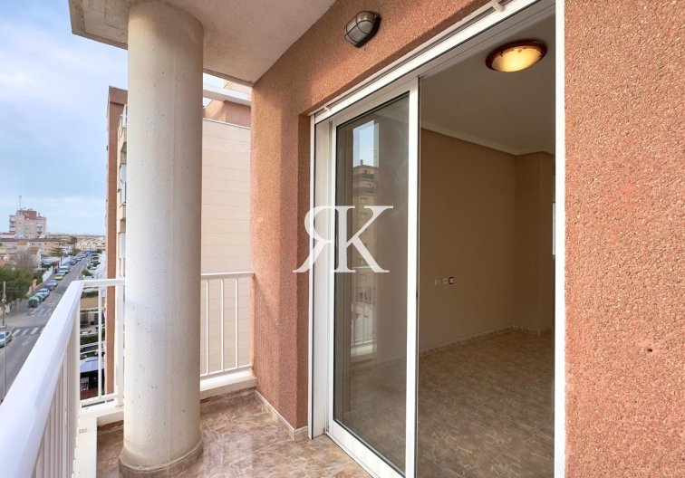 Wiederverkauf - Wohnung - Torrevieja - Playa del Cura