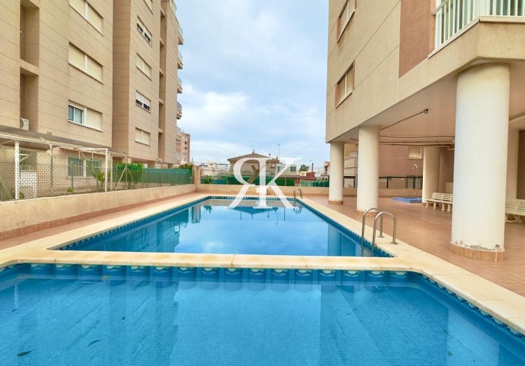 Wiederverkauf - Wohnung - Torrevieja - Playa del Cura