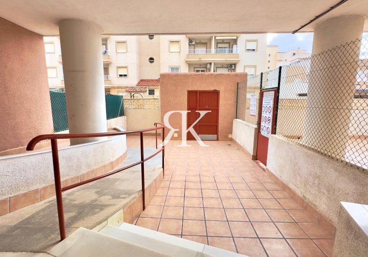 Wiederverkauf - Wohnung - Torrevieja - Playa del Cura