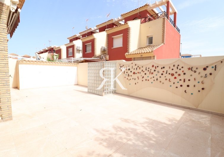 Resale - Semi-detached Villa  - Torre de la Horadada - Playa de las Higuericas