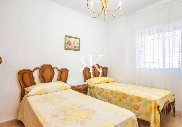 Resale - Apartment - Guardamar del Segura - Guardamar Playa