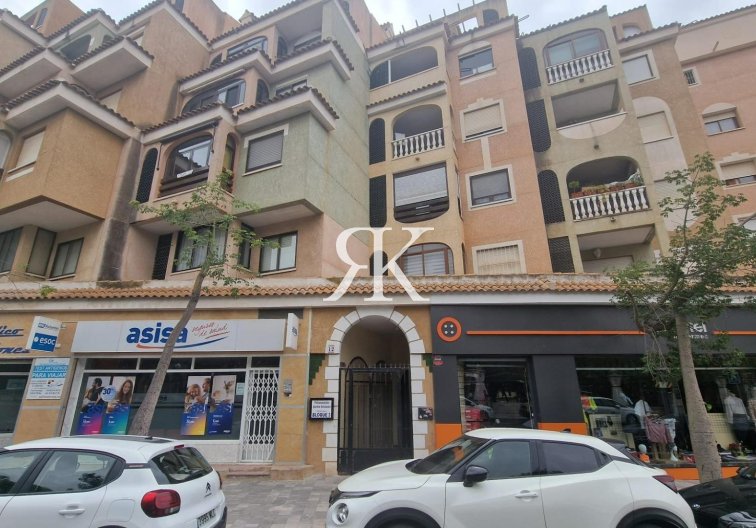 Resale - Apartment - Torrevieja - Parque De Las Naciones