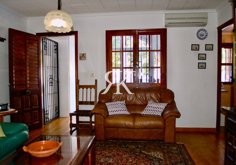 Resale - Townhouse - Pilar de la Horadada - Mil Palmeras