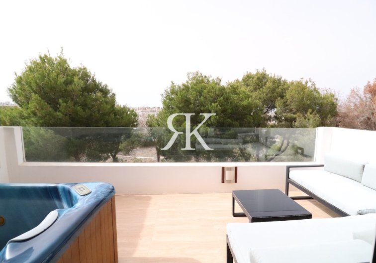 Resale - Detached Villa - Orihuela Costa - Dehesa de campoamor