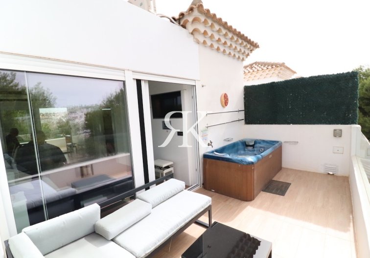 Resale - Detached Villa - Orihuela Costa - Dehesa de campoamor