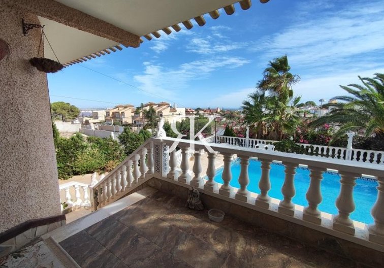 Wiederverkauf - Freistehende Villa - Torrevieja - Los Balcones - Los Altos 