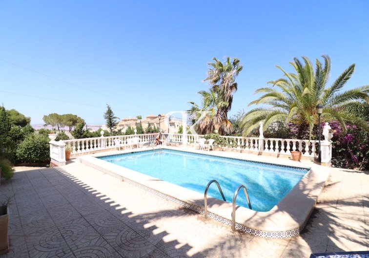 Wiederverkauf - Freistehende Villa - Torrevieja - Los Balcones - Los Altos 