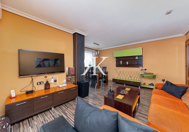 Resale - Apartment - Torrevieja - Centro