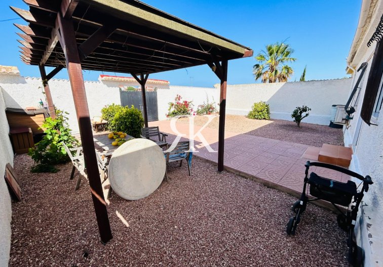 Resale - Detached Villa - Torrevieja - El Chaparral