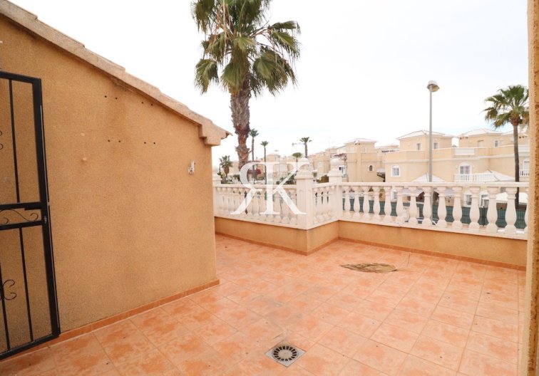 Herverkoop - Vrijstaande villa - Torrevieja - Los Balcones - Los Altos 