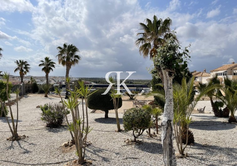 Resale - Detached Villa - Orihuela Costa - Los Altos