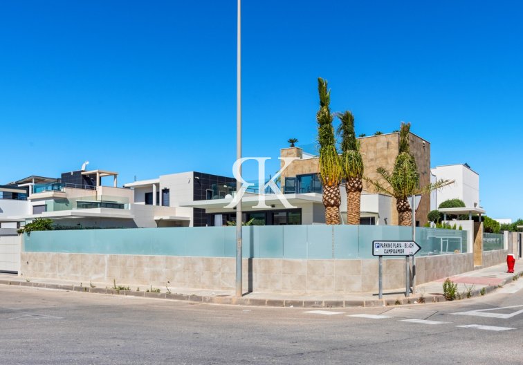 Resale - Detached Villa - Orihuela - Campoamor