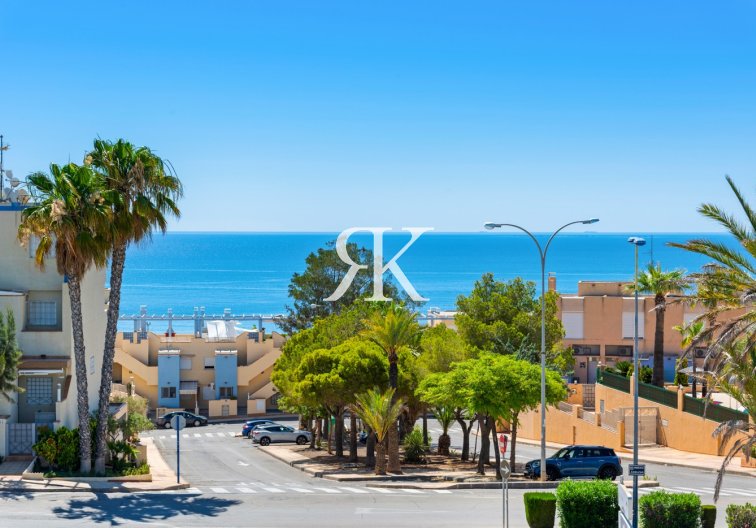 Herverkoop - Vrijstaande villa - Orihuela Costa - Campoamor