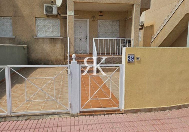 Segunda mano - Apartamento  - Orihuela Costa - Playa Flamenca