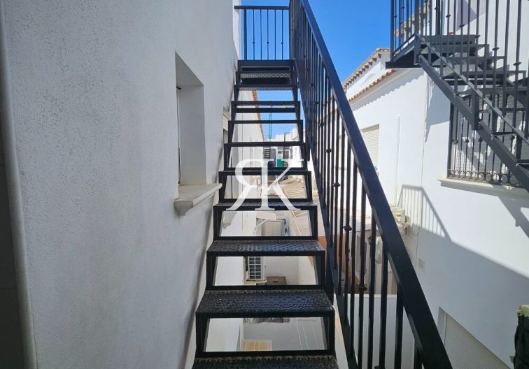 Segunda mano - Apartamento  - Torrevieja - Punta Prima