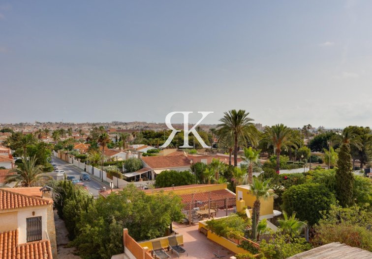 Herverkoop - Appartement - Torrevieja - Calas Blancas