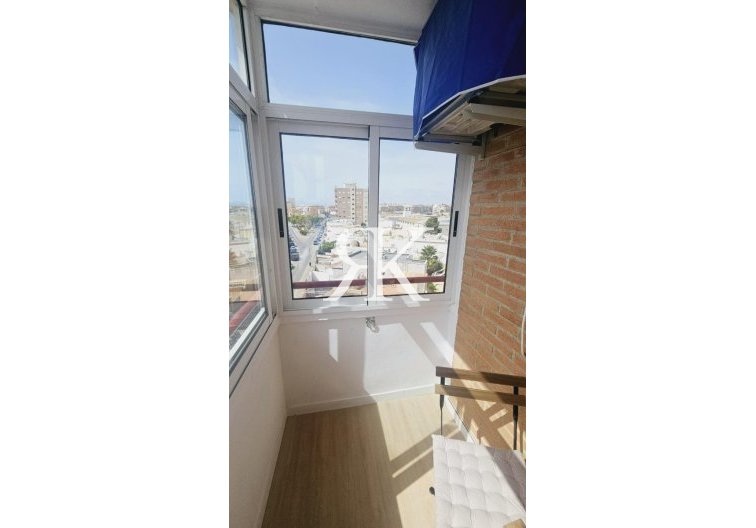 Gebouwd op aanvraag - Appartement - Torrevieja - Calas Blancas