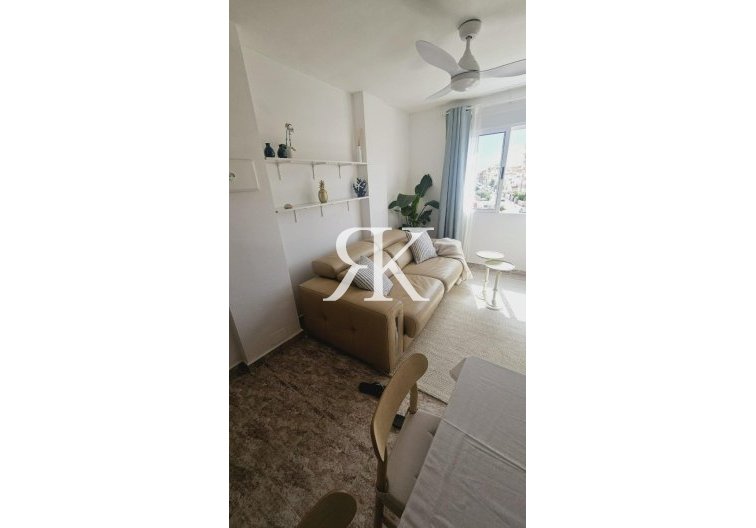 Gebouwd op aanvraag - Appartement - Torrevieja - Calas Blancas