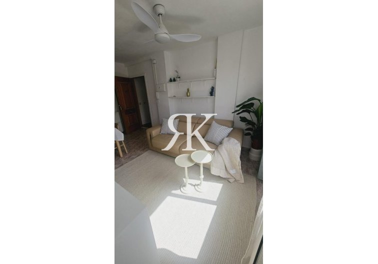 Gebouwd op aanvraag - Appartement - Torrevieja - Calas Blancas