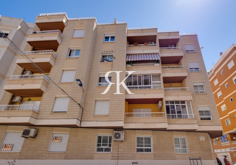 Wiederverkauf - Wohnung - Torrevieja - Centro