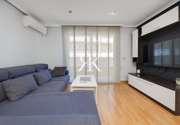 Revente - Appartement - Torrevieja - Centro